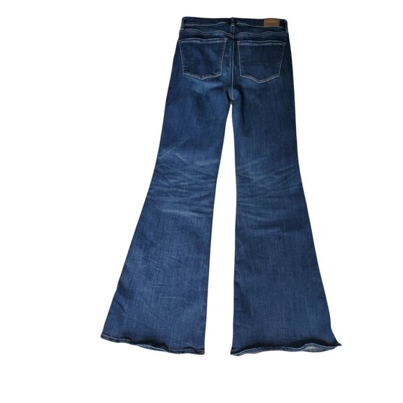 American Eagle Super High Rise Flare Jeans with Slits Size 4 - Picture 3 of 10